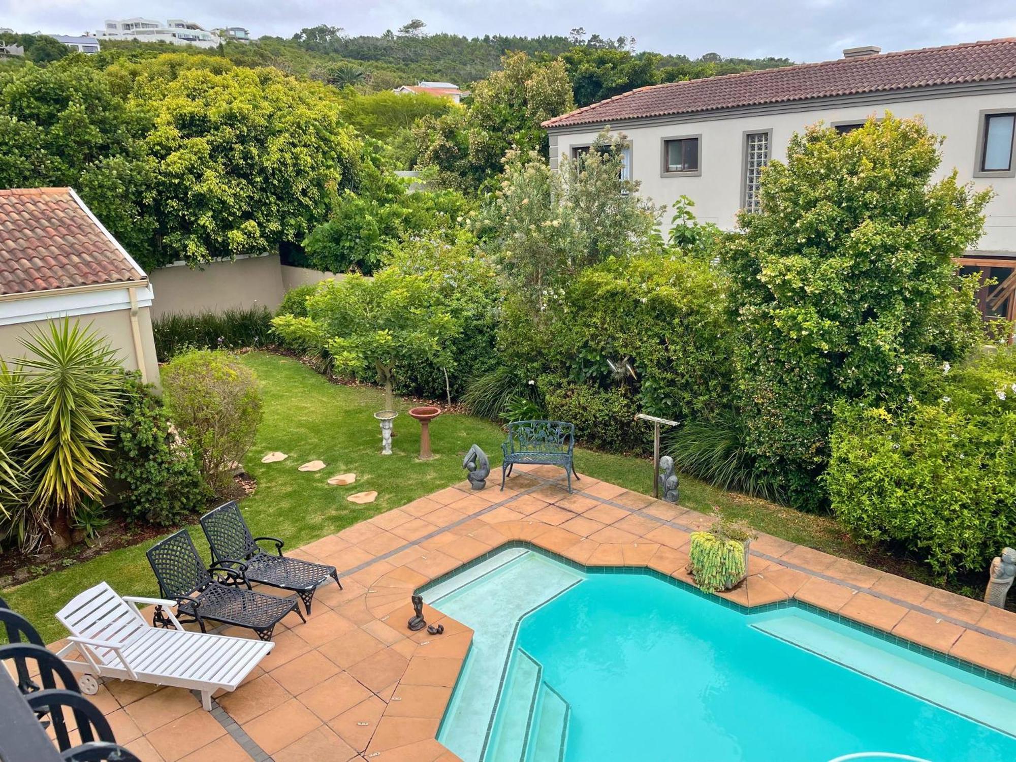 Calm Waters Guesthouse Plettenberg Bay Exterior photo