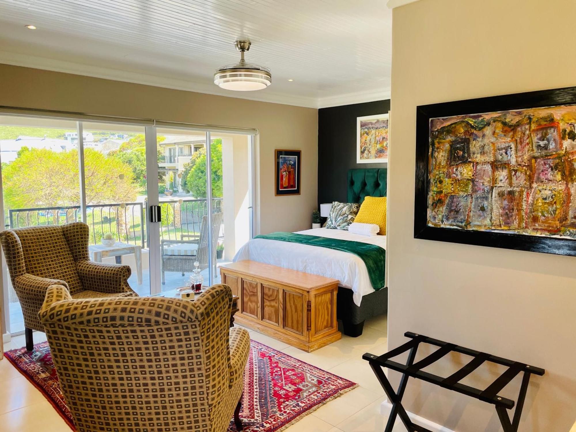 Calm Waters Guesthouse Plettenberg Bay Room photo