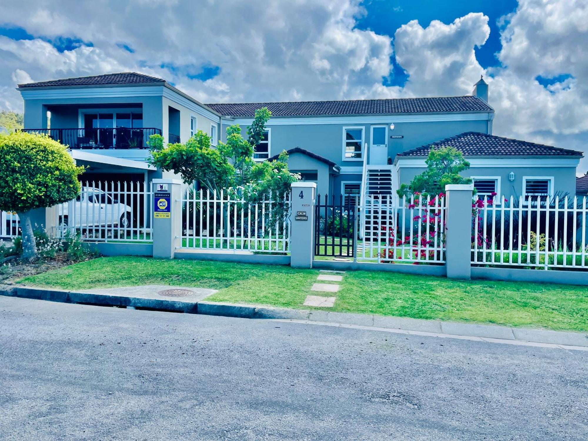 Calm Waters Guesthouse Plettenberg Bay Exterior photo