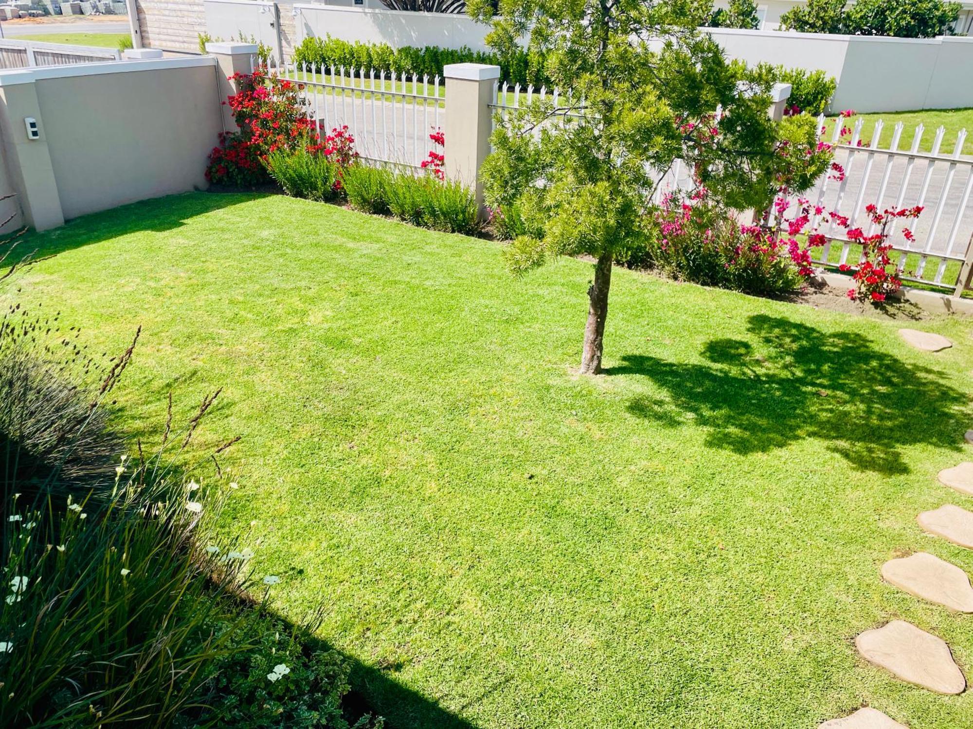 Calm Waters Guesthouse Plettenberg Bay Exterior photo