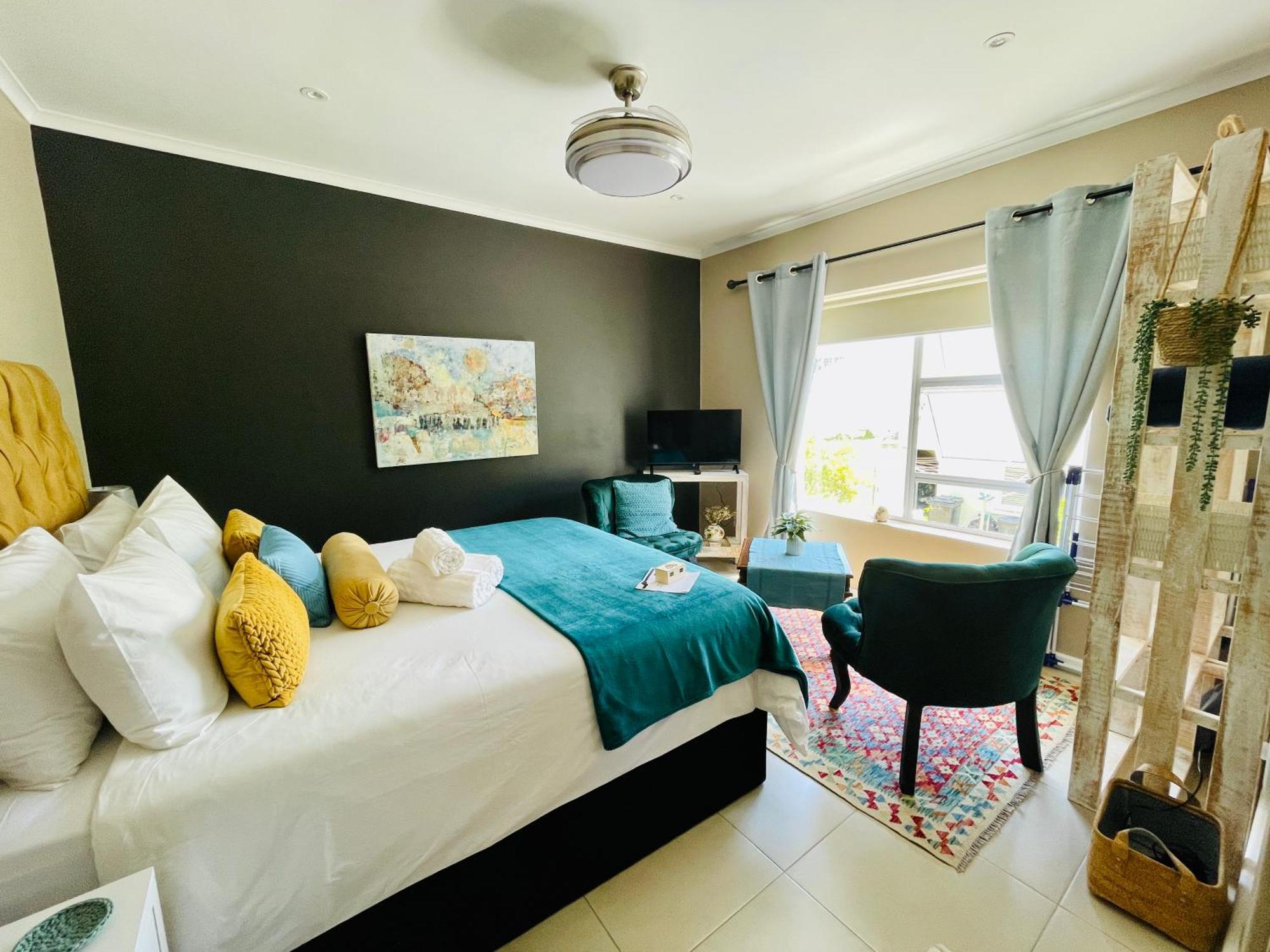 Calm Waters Guesthouse Plettenberg Bay Exterior photo